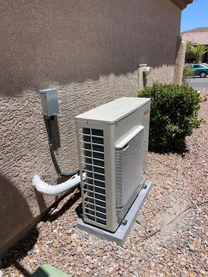 Residential air conditioning condenser unit in Roma